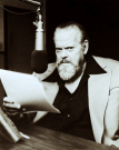 Orson-Welles.jpg (12353 bytes)